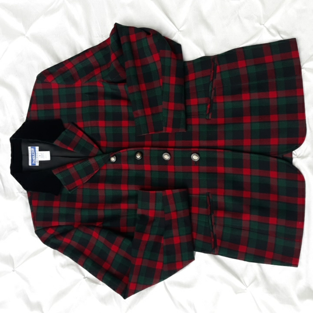 Pendleton Size 8 100% Virgin Wool Red Green Plaid Velvet Collar Blazer Jacket